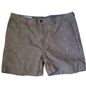 Amazon Essentials Men's Classic Dark Tan Shorts with Nautical Print
